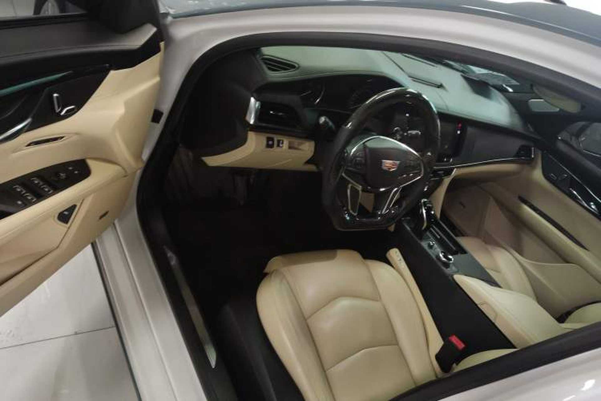 Used Cadillac CT6 2021 28T Fashion Edition Driver Seat