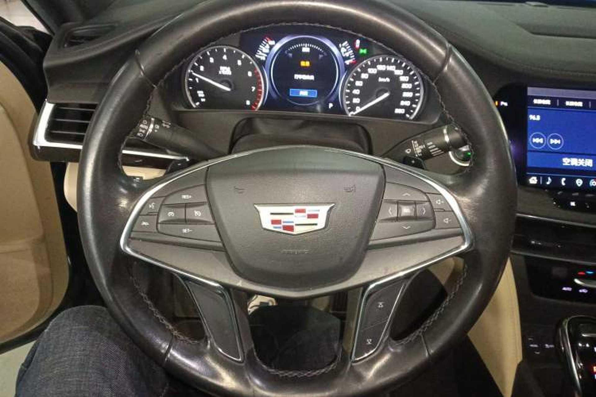 Used Cadillac CT6 2021 28T Fashion Edition Steering Wheel