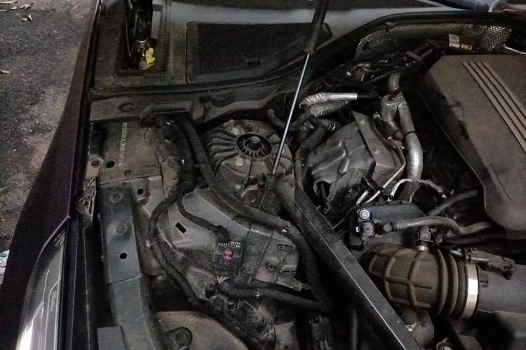 Used Cadillac CT6 2021 28T Elite Edition Engine Bay Right