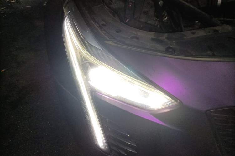 Used Cadillac CT6 2021 28T Elite Edition Right Front Headlight