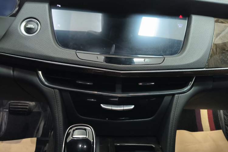 Used Cadillac CT6 2021 28T Luxury Version Audio And AC Panel