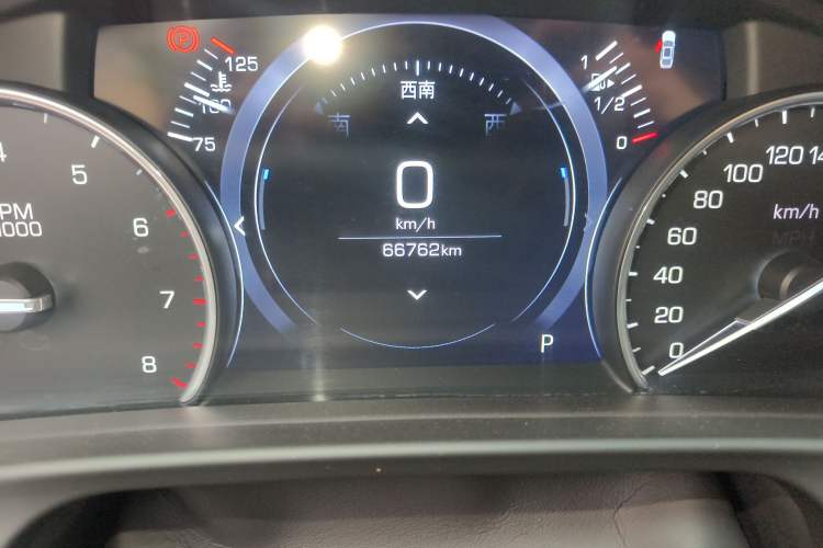 Used Cadillac CT6 2021 28T Elite Edition Odometer Close Up