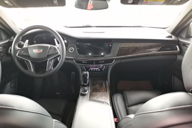 Used Cadillac CT6 2021 28T Luxury Version Center Console