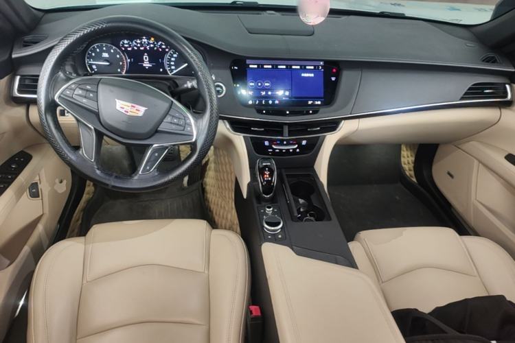 Used Cadillac CT6 2021 28T Fashion Edition Center Console