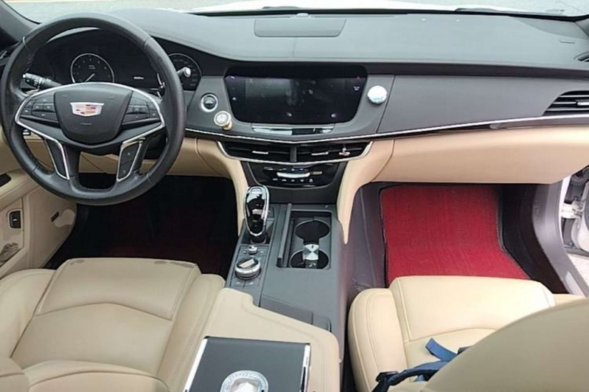Used Cadillac CT6 2021 28T Fashion Edition Center Console