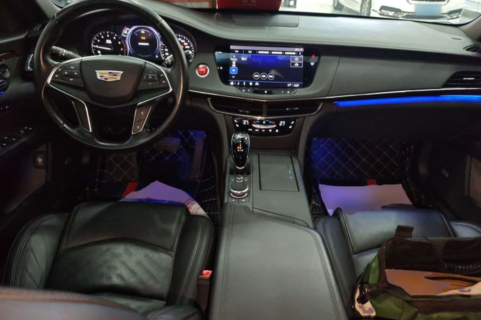 Used Cadillac CT6 2021 28T Elite Edition Center Console