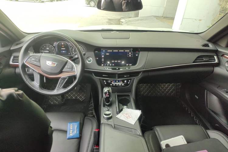 Used Cadillac CT6 2021 28T Elite Edition Center Console