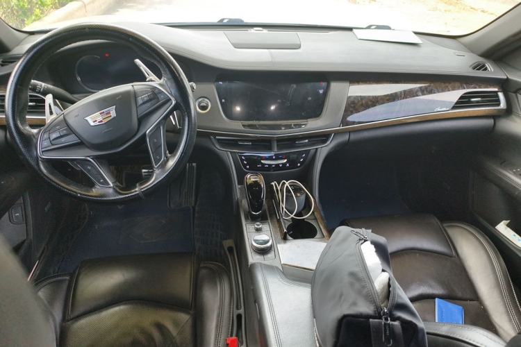 Used Cadillac CT6 2021 28T Luxury Version Center Console