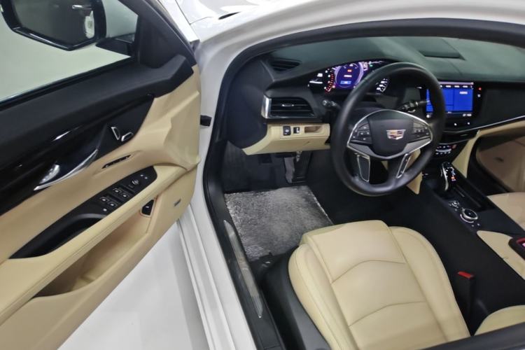 Used Cadillac CT6 2021 28T Fashion Edition Driver Seat
