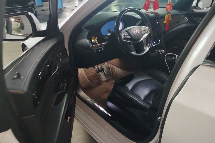 Used Cadillac CT6 2021 28T Luxury Version Driver Seat