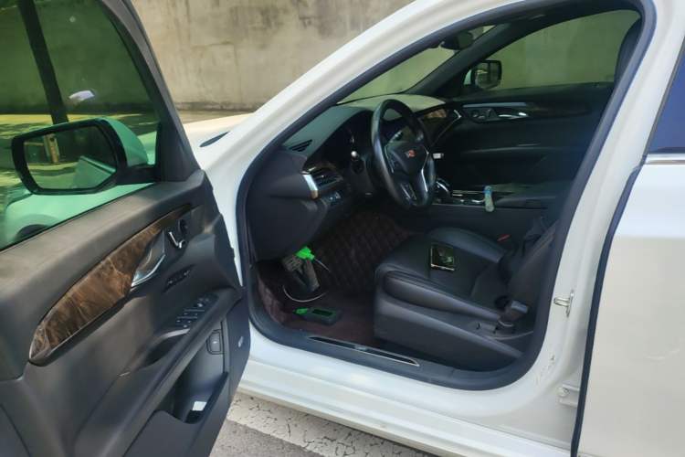 Used Cadillac CT6 2021 28T Luxury Version Driver Seat