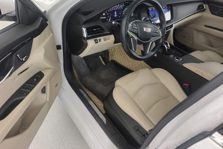 Used Cadillac CT6 2021 28T Fashion Edition Driver Seat