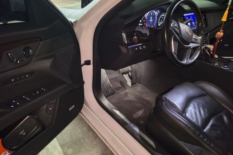 Used Cadillac CT6 2021 28T Elite Edition Driver Seat