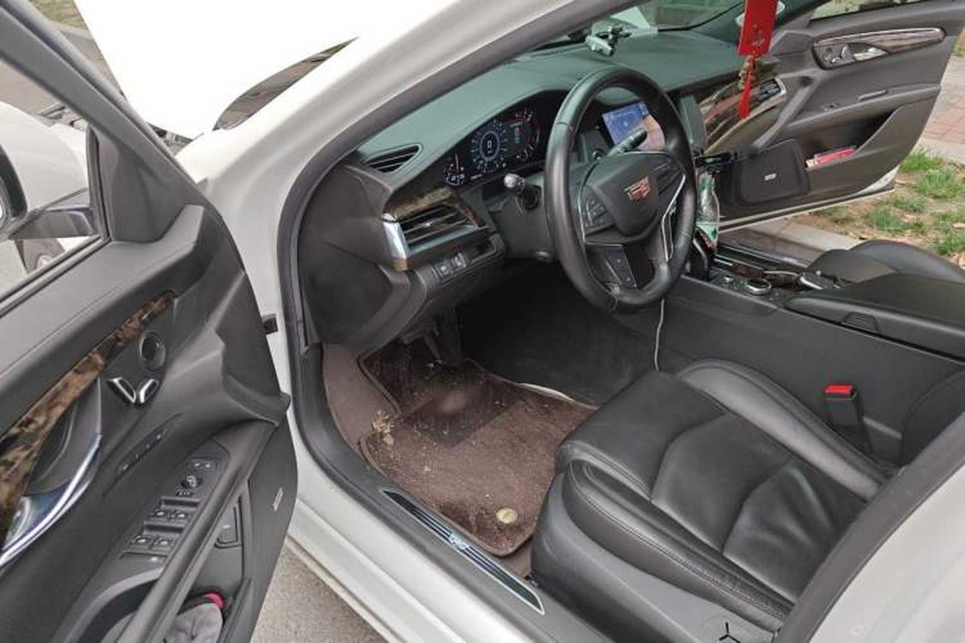 Used Cadillac CT6 2021 28T Luxury Version Driver Seat