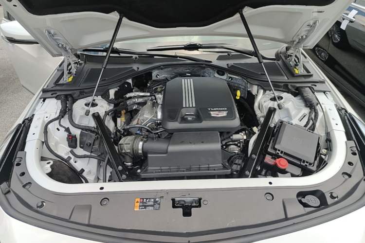 Used Cadillac CT6 2021 28T Luxury Version Engine Bay