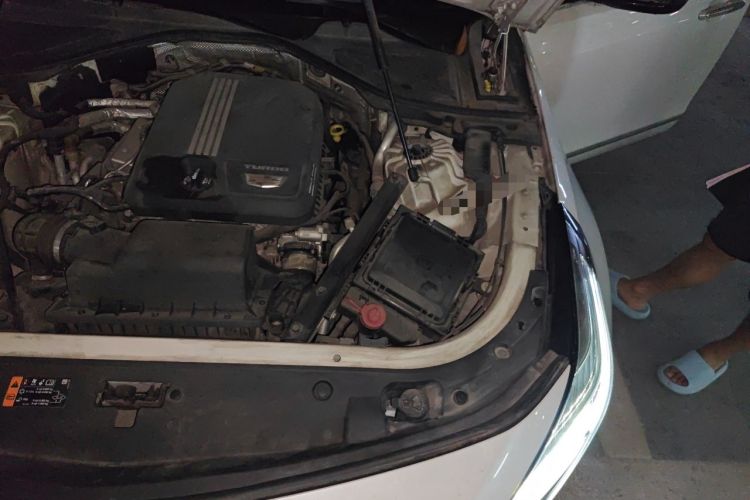 Used Cadillac CT6 2021 28T Luxury Version Engine Bay Left