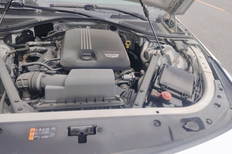 Used Cadillac CT6 2021 28T Elite Edition Engine Bay Left