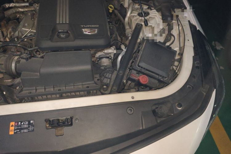 Used Cadillac CT6 2021 28T Fashion Edition Engine Bay Left
