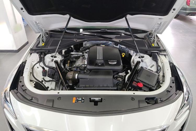 Used Cadillac CT6 2021 28T Luxury Version Engine Bay
