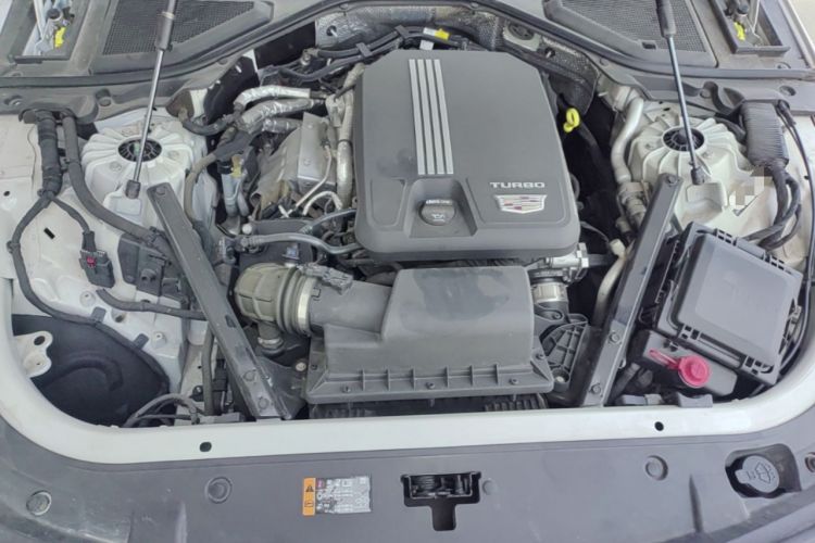 Used Cadillac CT6 2021 28T Elite Edition Engine Bay