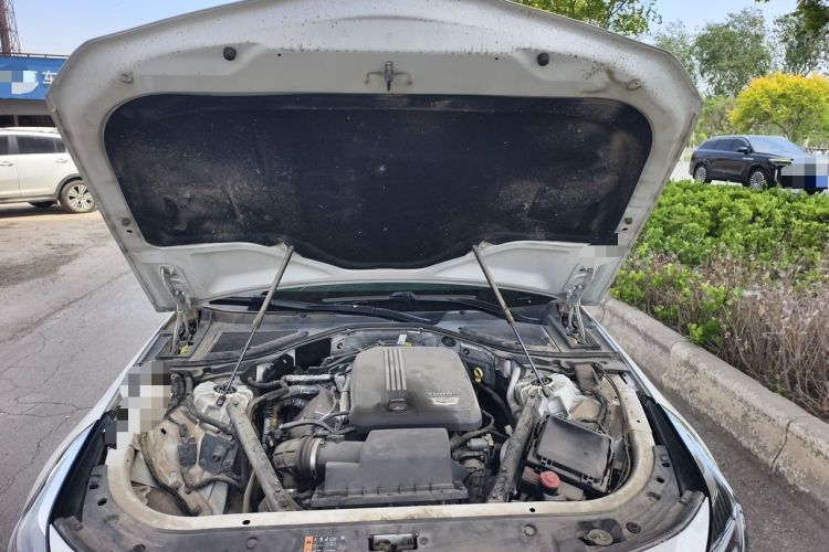 Used Cadillac CT6 2021 28T Luxury Version Engine Bay