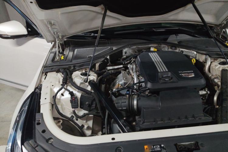 Used Cadillac CT6 2021 28T Luxury Version Engine Bay Right