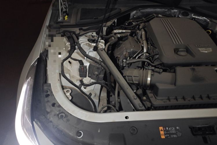 Used Cadillac CT6 2021 28T Elite Edition Engine Bay Right