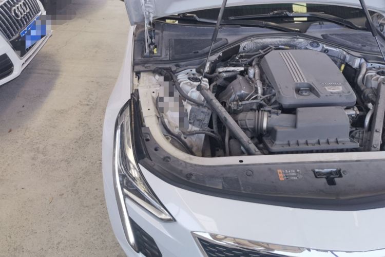 Used Cadillac CT6 2021 28T Elite Edition Engine Bay Right