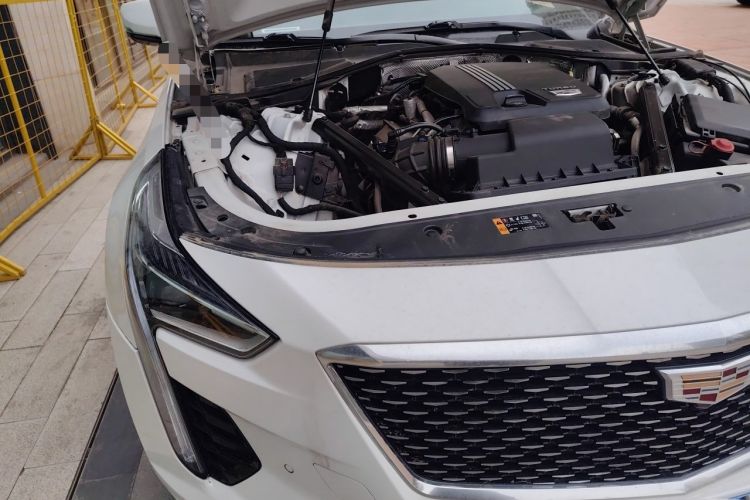 Used Cadillac CT6 2021 28T Elite Edition Engine Bay Right