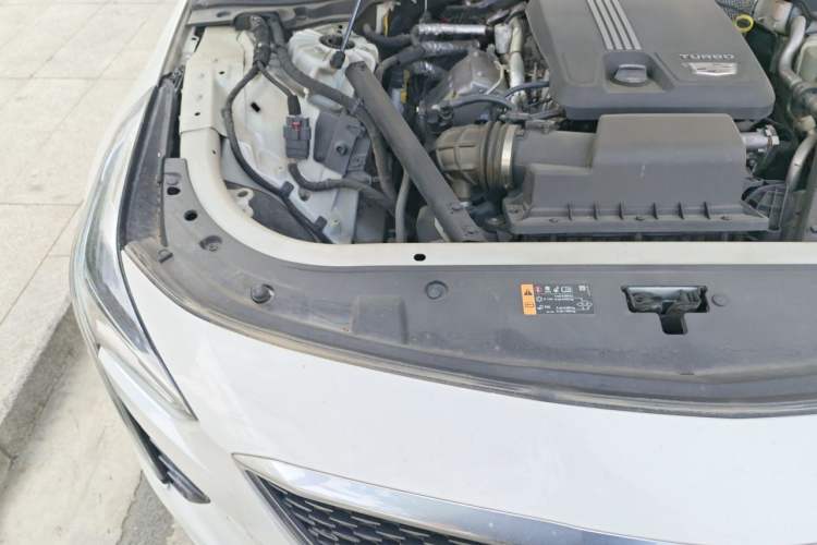 Used Cadillac CT6 2021 28T Luxury Version Engine Bay Right