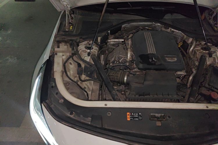 Used Cadillac CT6 2021 28T Luxury Version Engine Bay Right
