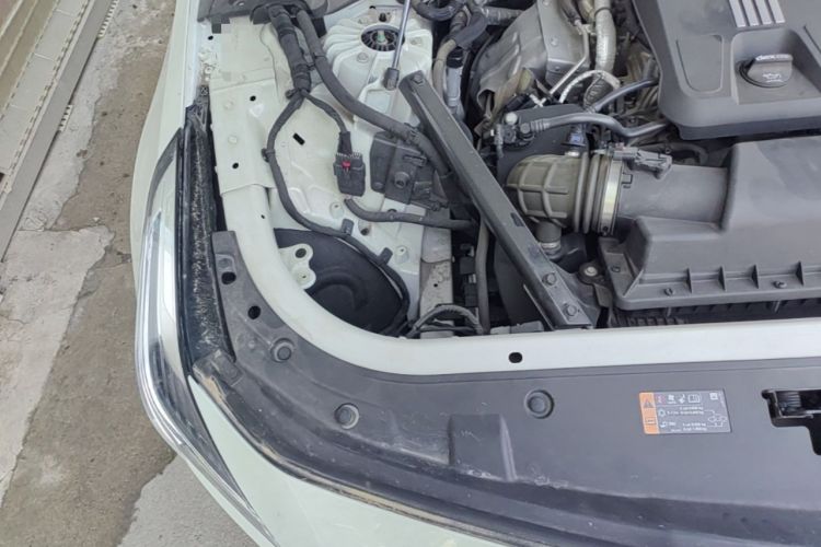 Used Cadillac CT6 2021 28T Elite Edition Engine Bay Right