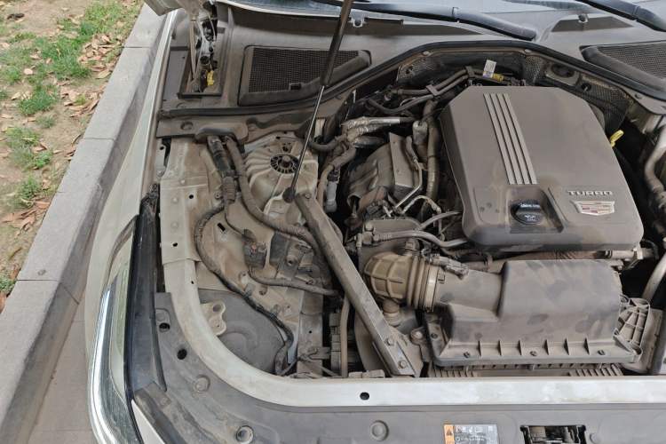 Used Cadillac CT6 2021 28T Luxury Version Engine Bay Right
