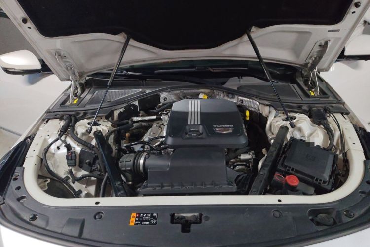 Used Cadillac CT6 2021 28T Luxury Version Engine Bay