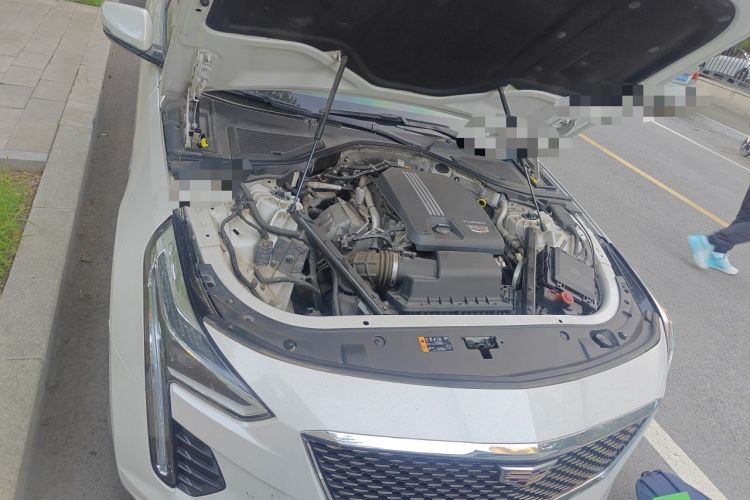 Used Cadillac CT6 2021 28T Fashion Edition Engine Bay