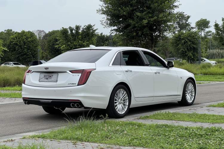 Used Cadillac CT6 2021 28T Luxury Version Exterior 3