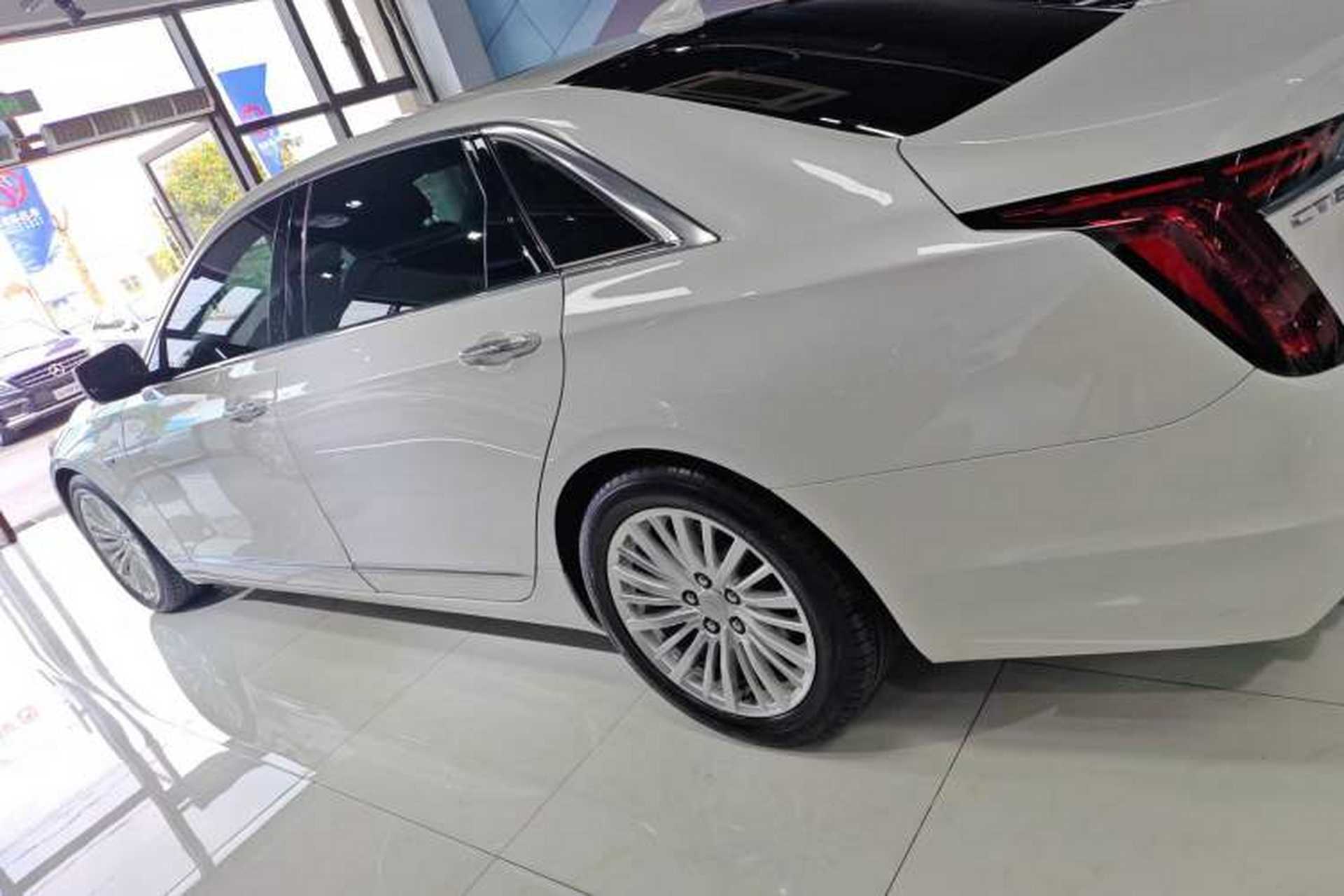 Used Cadillac CT6 2021 28T Luxury Version Exterior 3