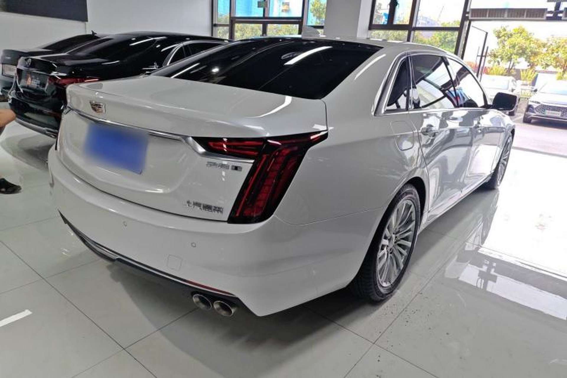 Used Cadillac CT6 2021 28T Luxury Version Exterior 5