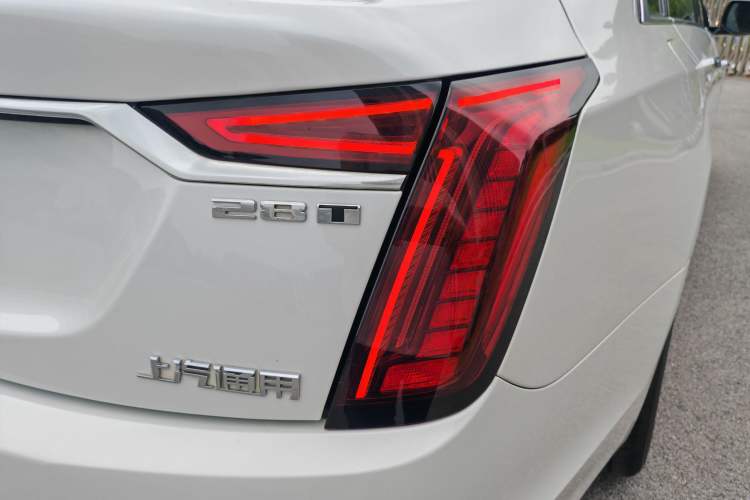 Used Cadillac CT6 2021 28T Fashion Edition Exterior 9