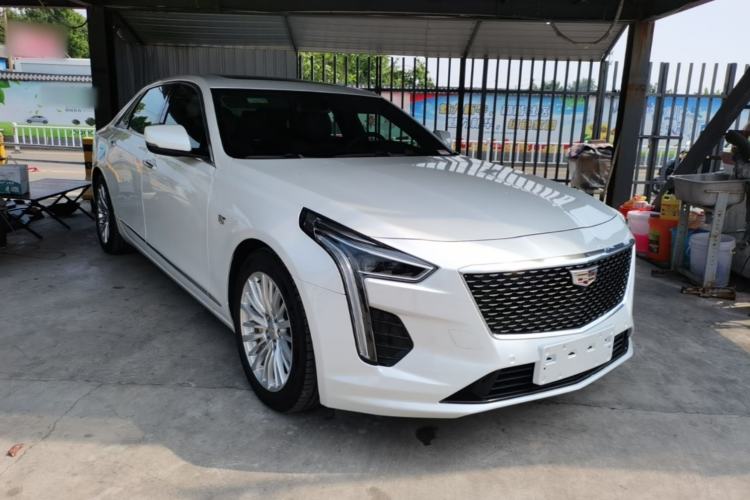 Used Cadillac CT6 2021 28T Luxury Version Front Right 45 Deg