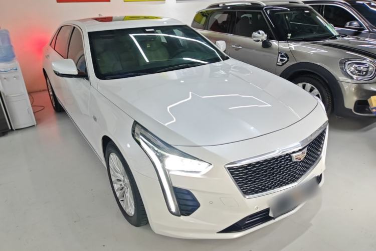 Used Cadillac CT6 2021 28T Fashion Edition Front Right 45 Deg