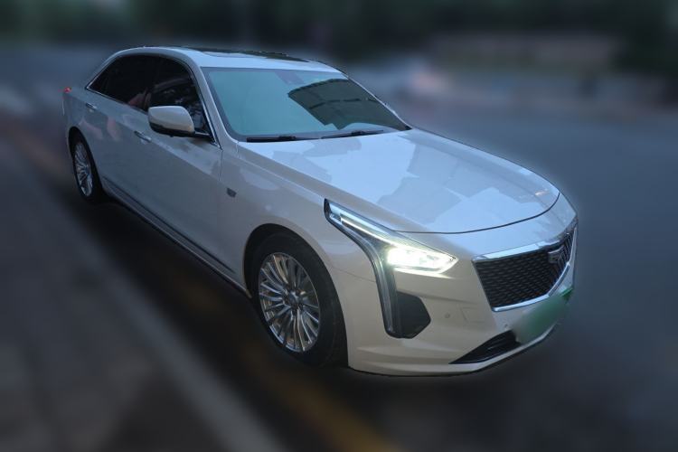 Used Cadillac CT6 2021 28T Luxury Version Front Right 45 Deg
