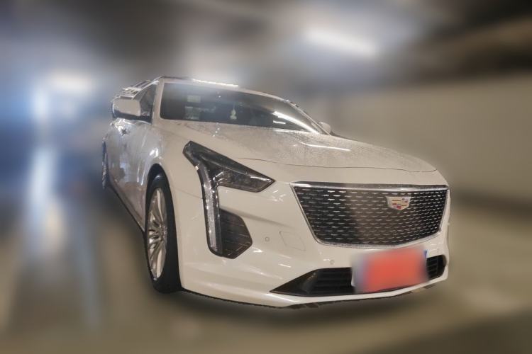 Used Cadillac CT6 2021 28T Luxury Version Front Right 45 Deg