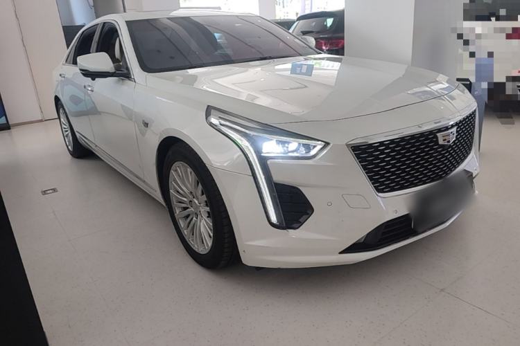 Used Cadillac CT6 2021 28T Fashion Edition Front Right 45 Deg