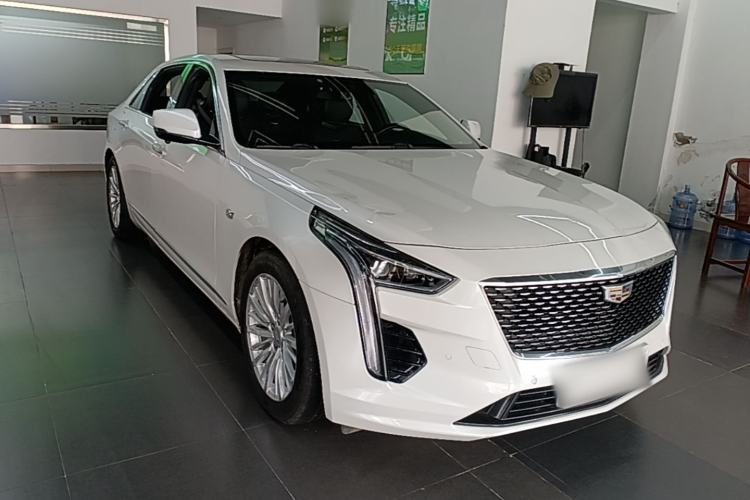 Used Cadillac CT6 2021 28T Elite Edition Front Right 45 Deg
