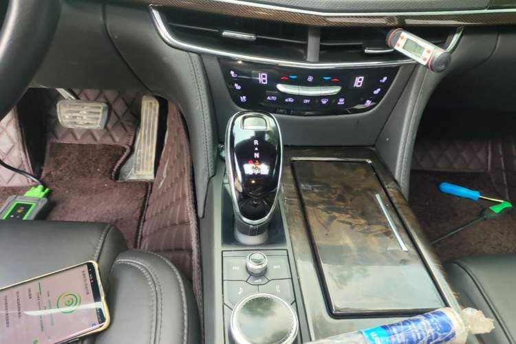 Used Cadillac CT6 2021 28T Luxury Version Gear Lever