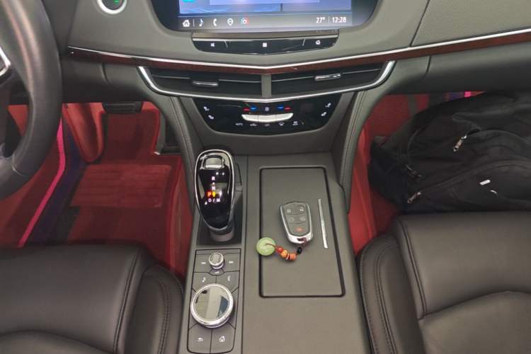 Used Cadillac CT6 2021 28T Elite Edition Gear Lever