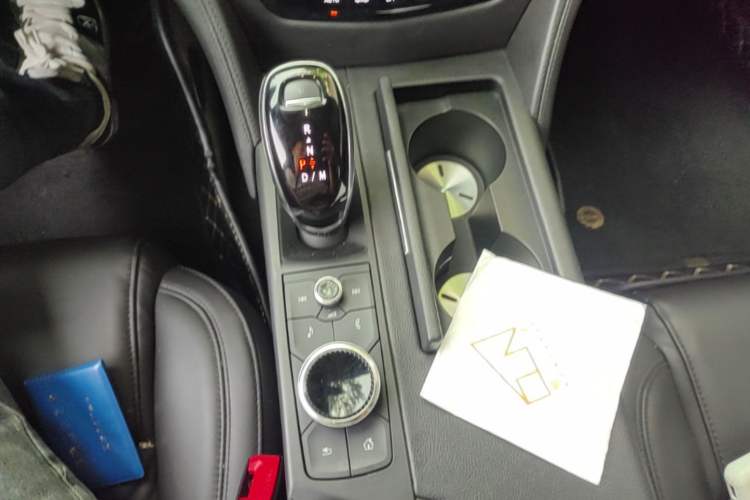 Used Cadillac CT6 2021 28T Elite Edition Gear Lever