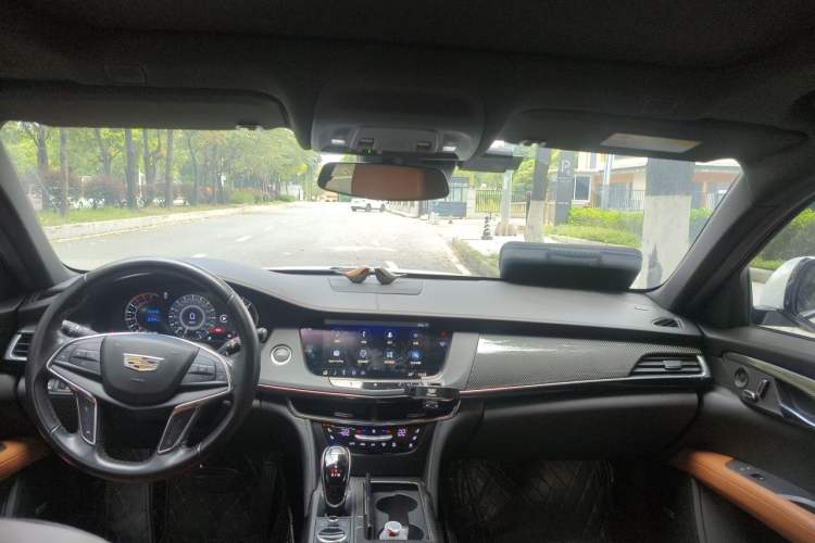 Used Cadillac CT6 2021 28T Luxury Version Headliner