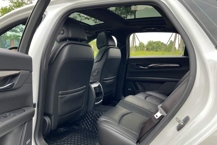 Used Cadillac CT6 2021 28T Luxury Version Interior 1
